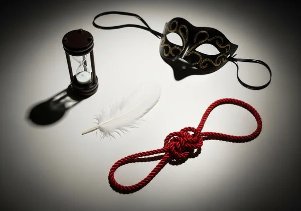 Various types of kinks represented symbolically